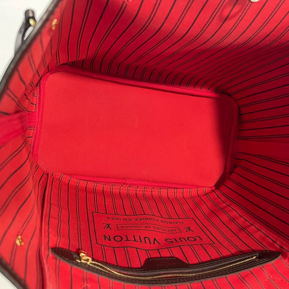 Louis Vuitton | Neverfull MM Tote | Brown - Picture 10 of 12